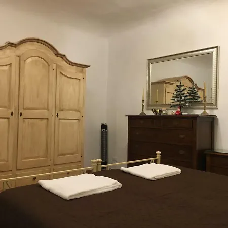 Via Borgo Ognissanti One Bedroom *